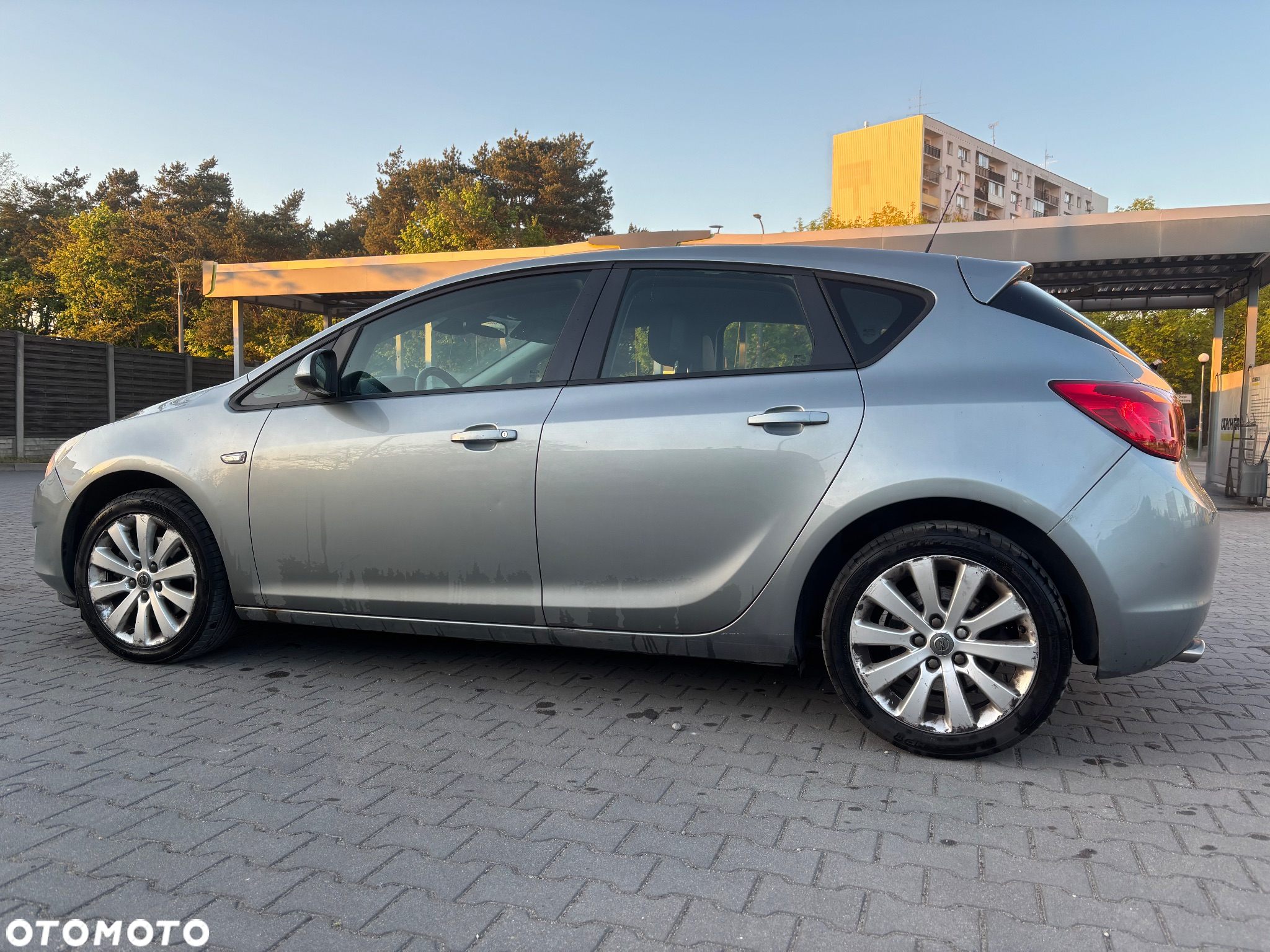 Opel Astra IV 1.6 T Sport - 14