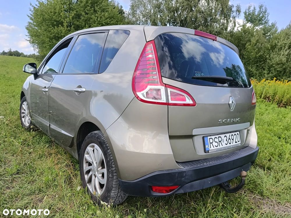 Renault Scenic 1.5 dCi Tech Run EDC - 11