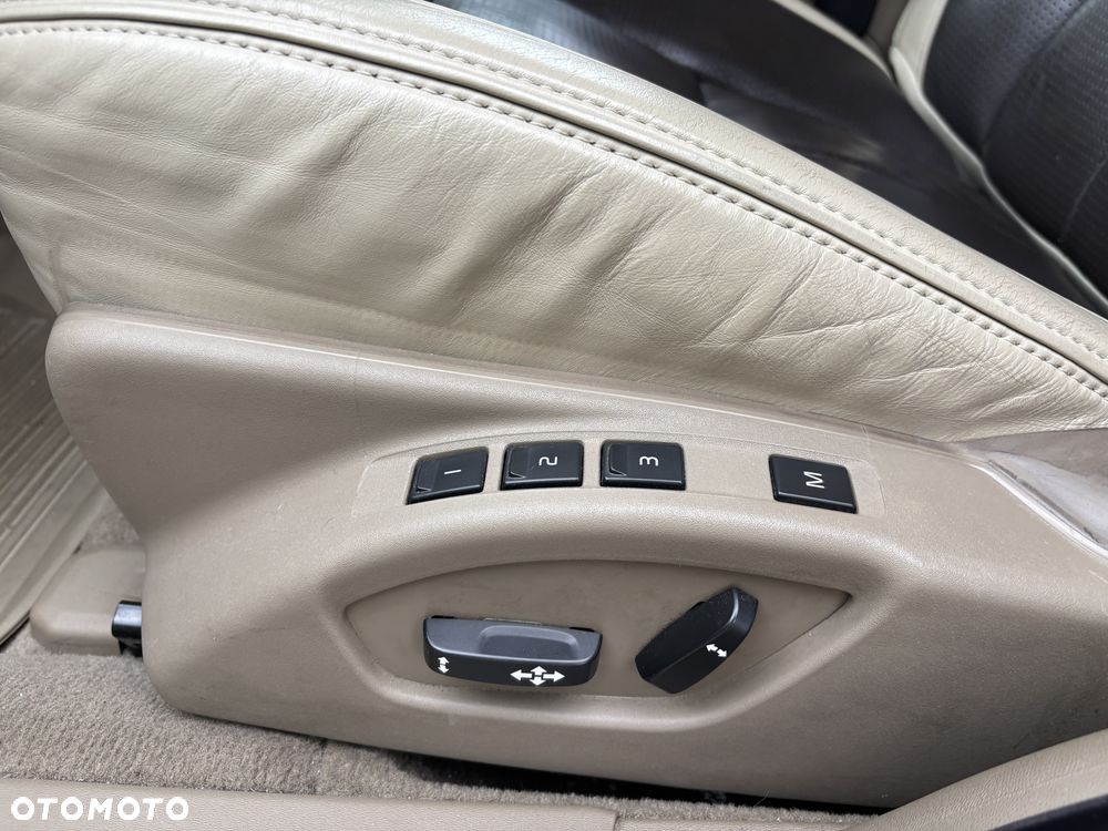 Volvo S80 - 16