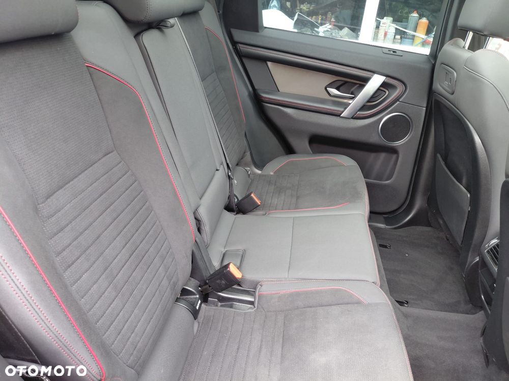 Land Rover Discovery Sport - 21