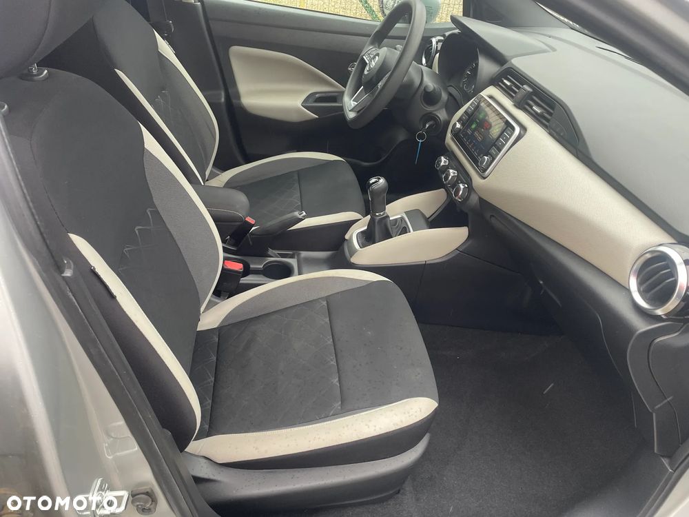 Nissan Micra 1.0 Visia Plus - 6