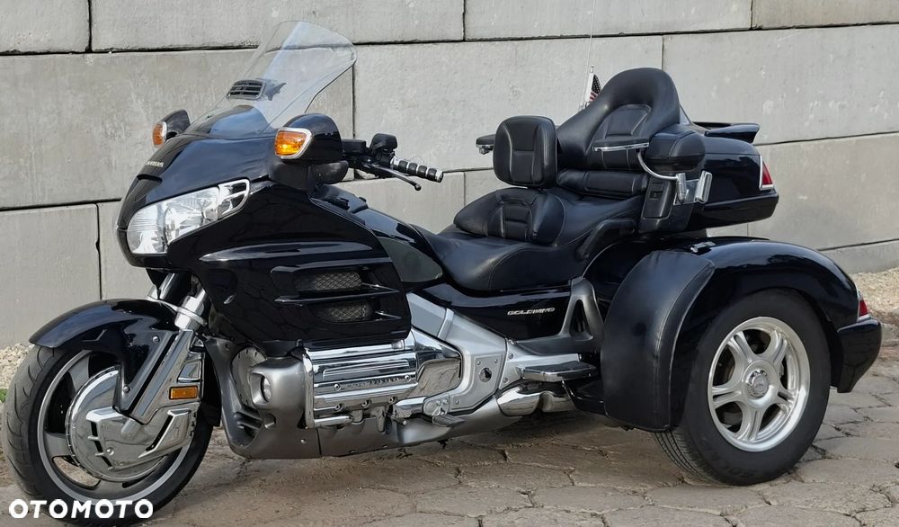 Honda GL - 12