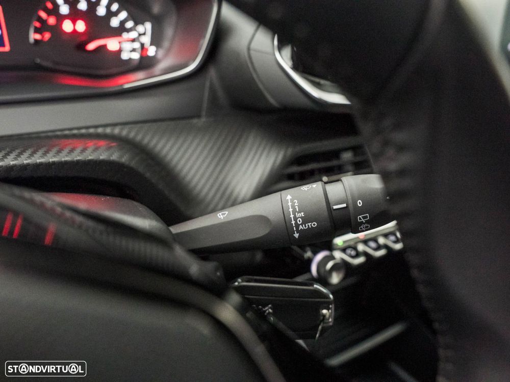 Peugeot 2008 1.2 PureTech Active Pack - 22