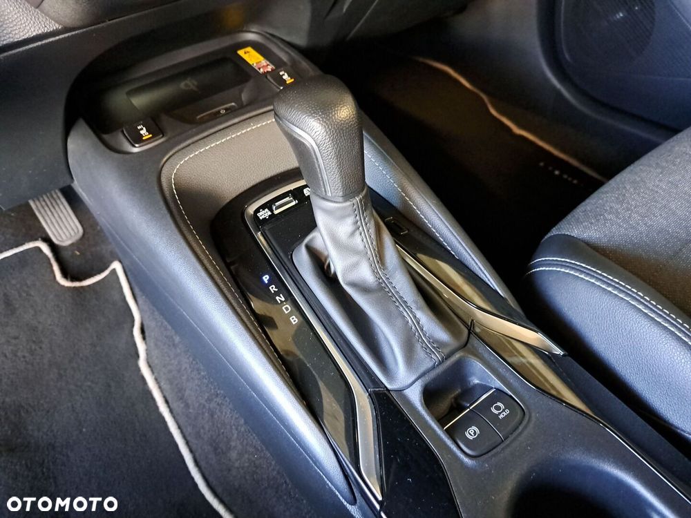 Toyota Corolla 1.8 Hybrid Style - 30