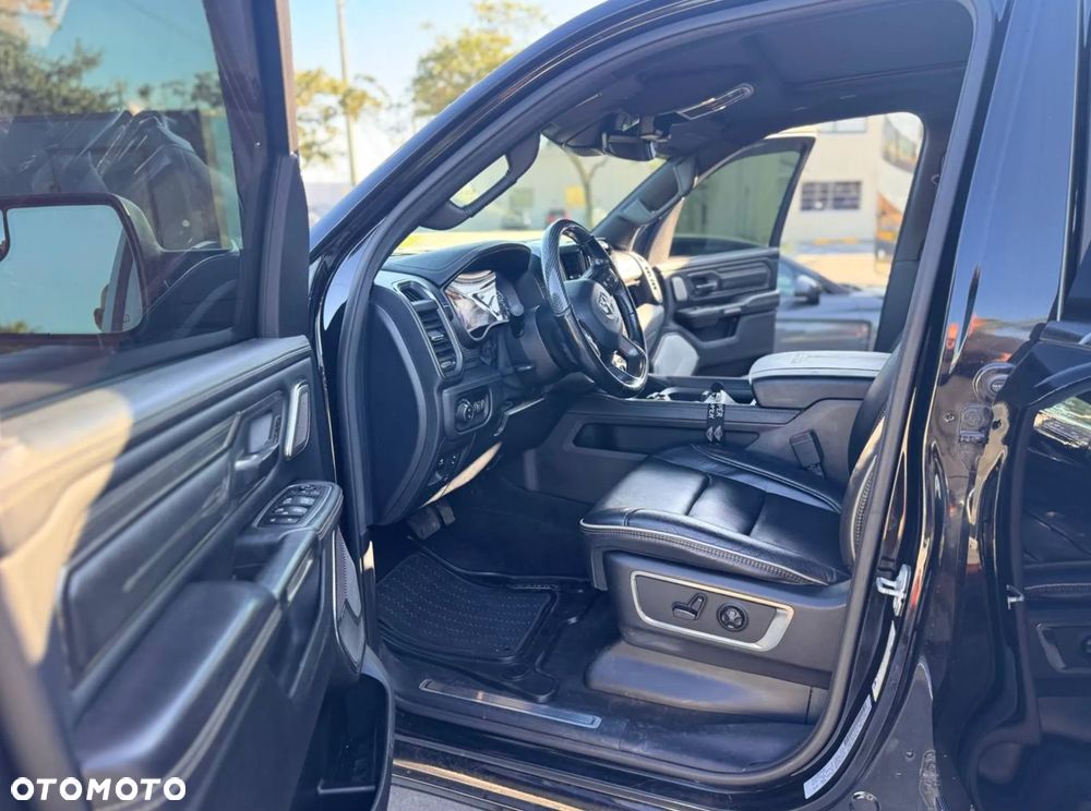 RAM 1500 5.7 Crew Cab Limited - 16