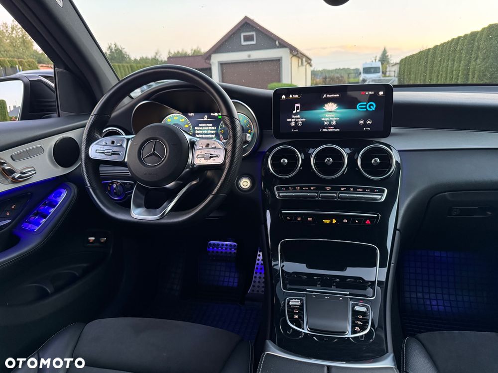 Mercedes-Benz GLC - 35