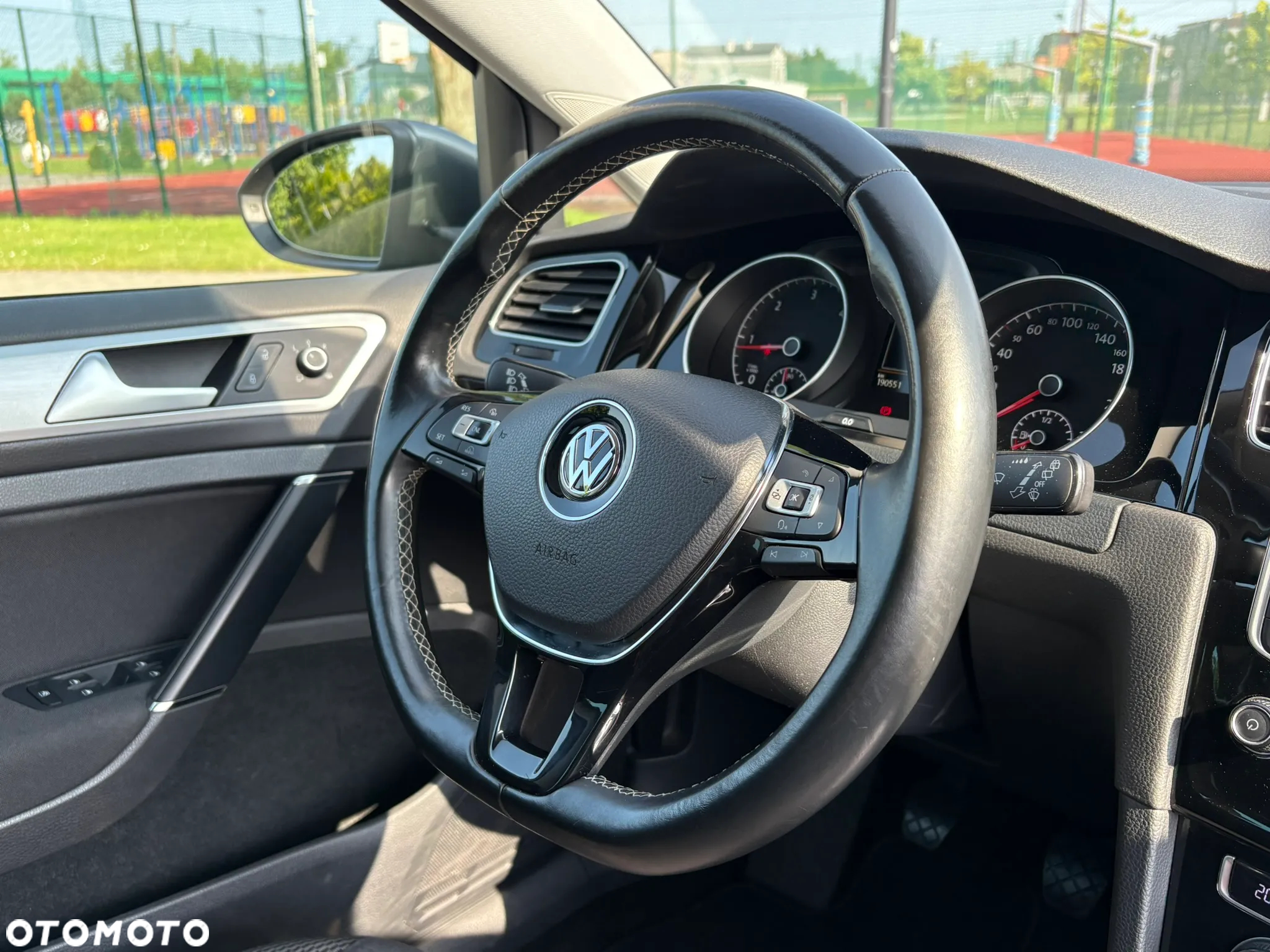 Volkswagen Golf Variant 1.6 TDI BlueMotion Technology Cup - 14