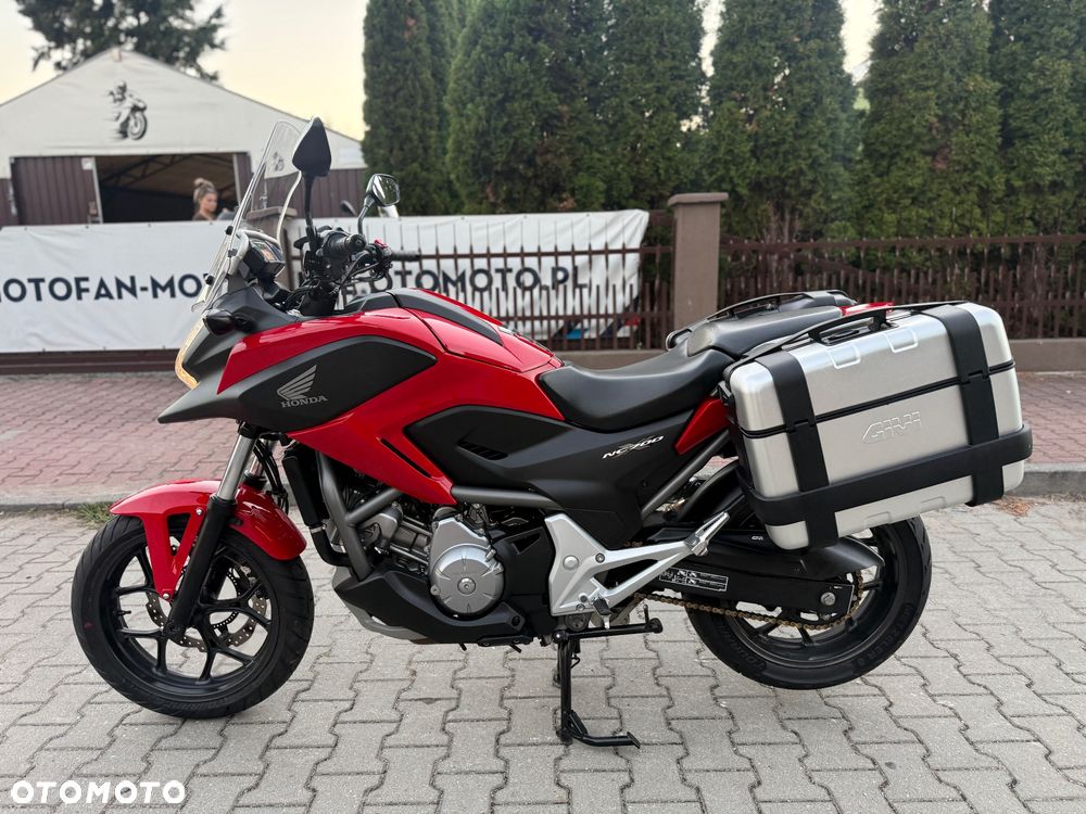 Honda NC - 16