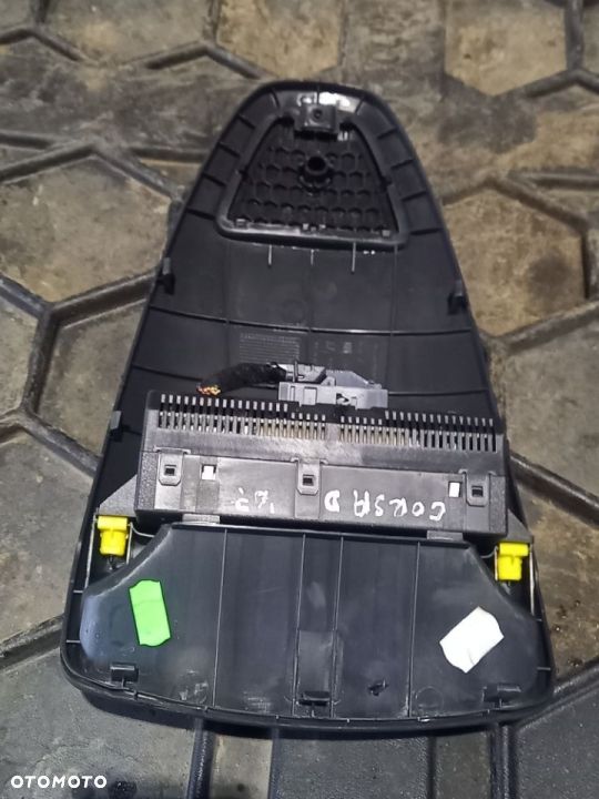 OPEL CORSA D WYŚWIETLACZ 13209460 GM - 2