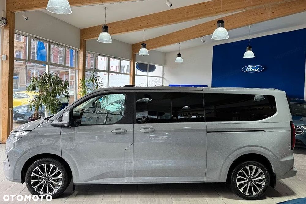 Ford Tourneo Custom - 6