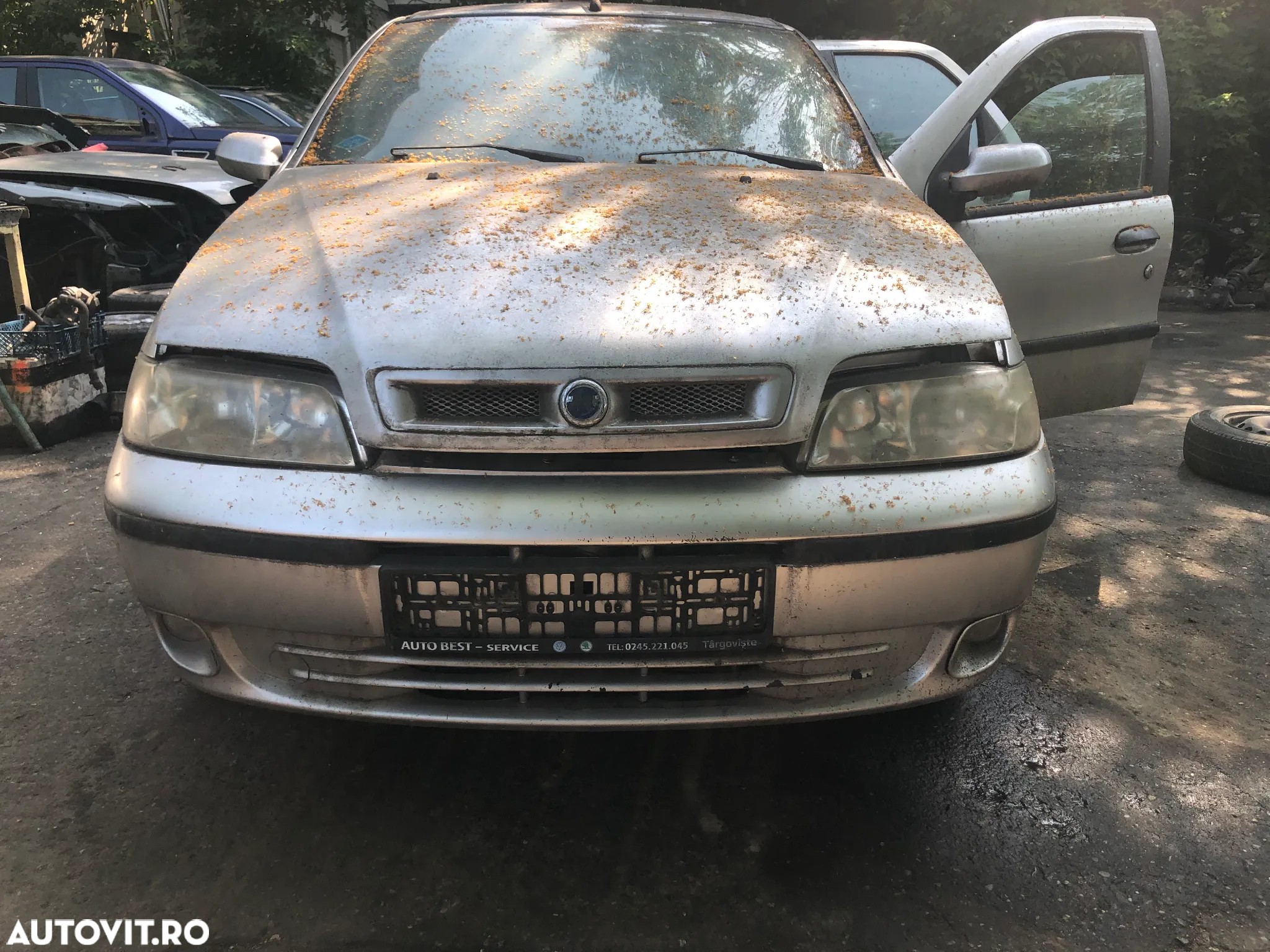 Bara fata Fiat Albea gri argintiu 2004 - 5