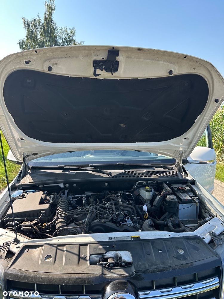 Volkswagen Amarok - 15