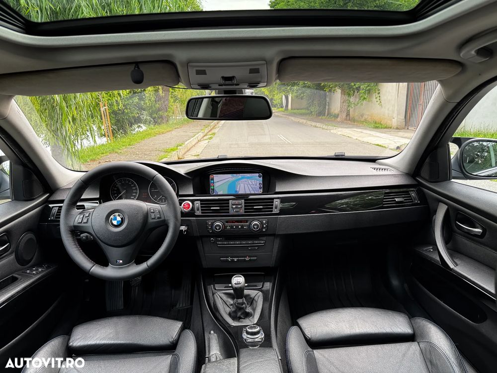 BMW Seria 3 320d - 11