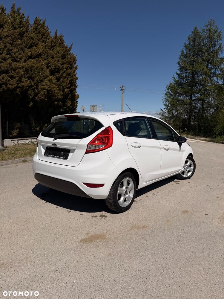 Ford Fiesta 1.25 SYNC Edition - 13