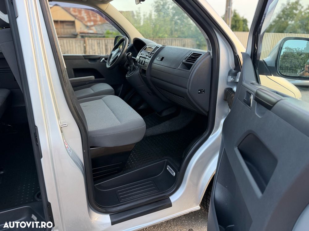 Volkswagen Transporter - 9