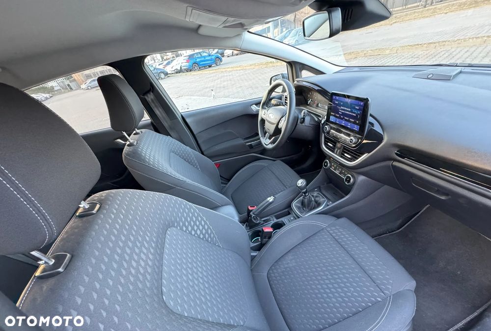 Ford Fiesta - 20