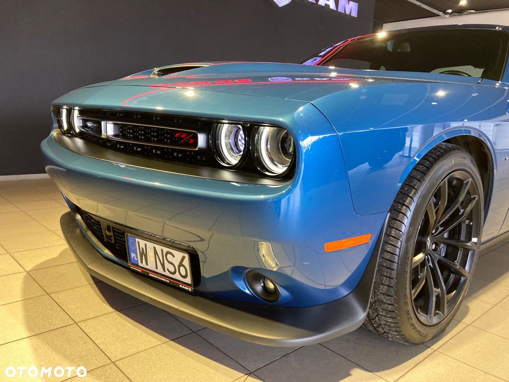 Dodge Challenger 5.7 R/T - 10