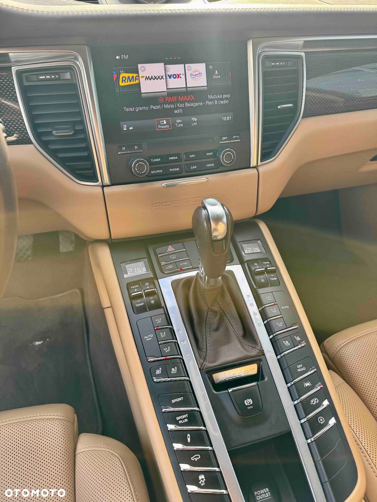 Porsche Macan - 20