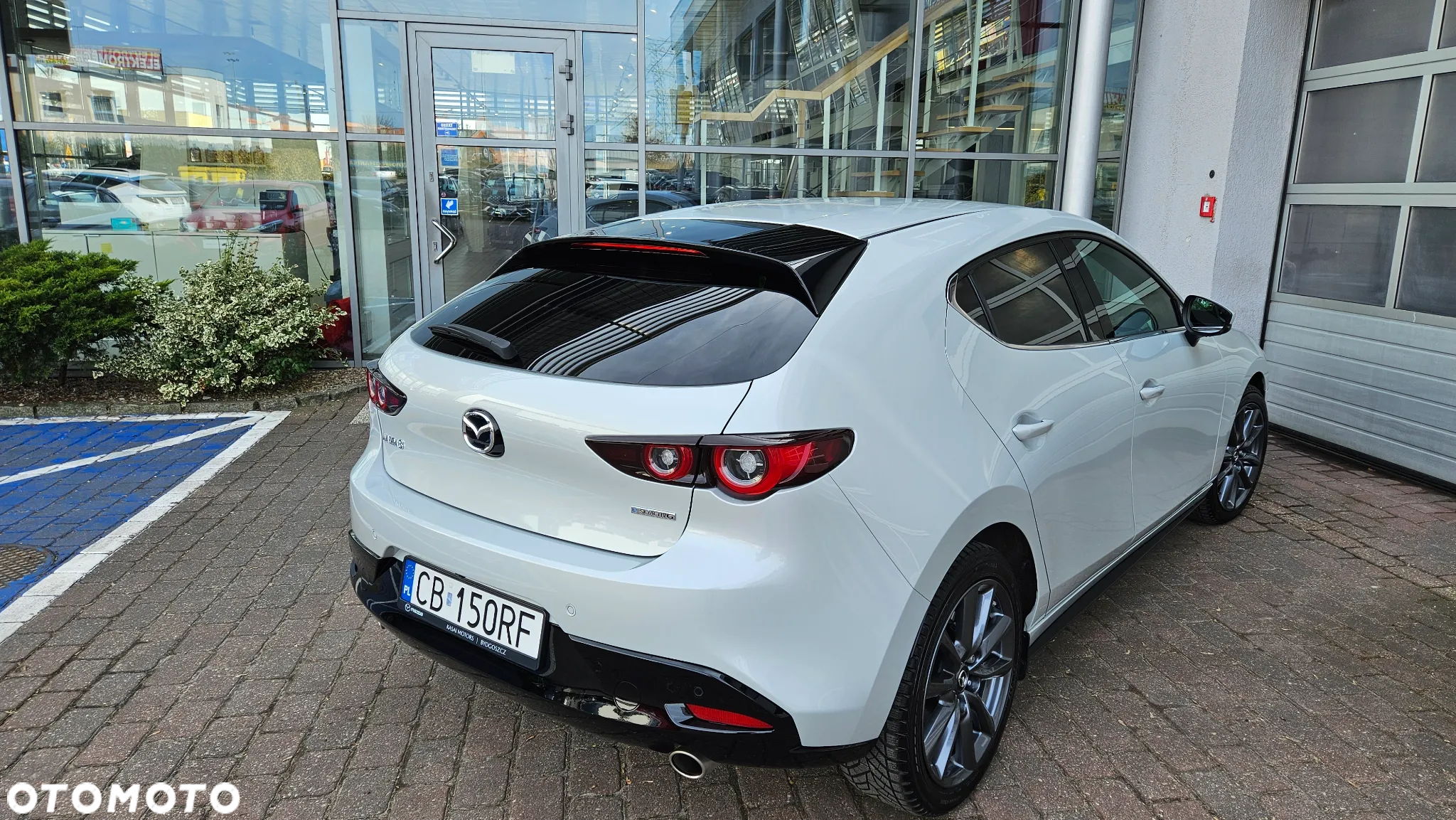 Mazda 3 - 13
