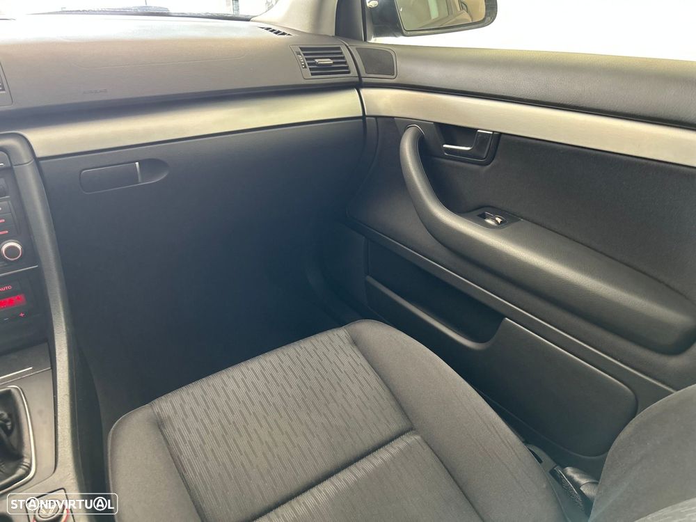 Audi A4 1.9 TDI Sport - 11