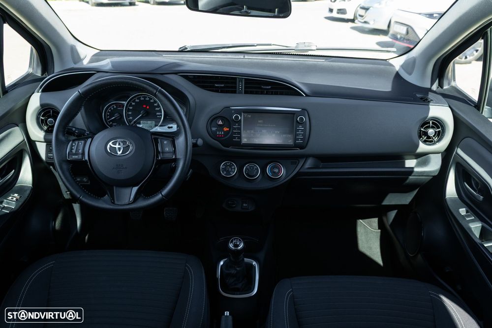 Toyota Yaris 1.0 VVT-i ACtive+AC - 17