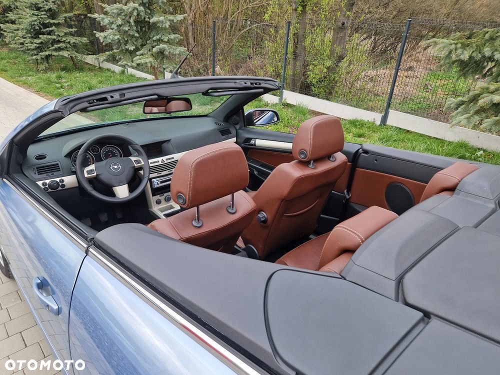 Opel Astra 1.8 Cosmo - 20