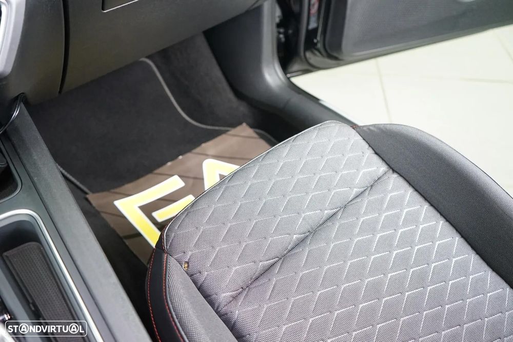 SEAT Leon ST 1.0 eTSI OPF DSG FR - 37