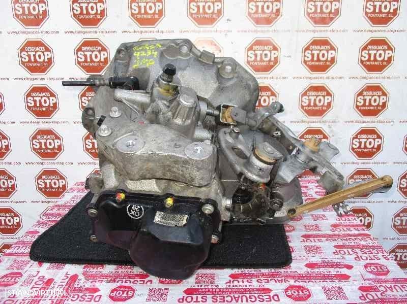 CAIXA VELOCIDADES OPEL CORSA E 2016 - 2