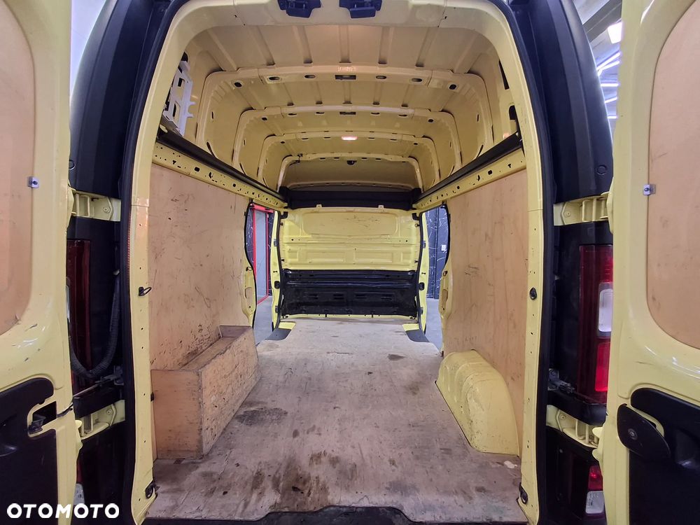 Renault Trafic 2016 Rok Wersja Lift Wysoki Długi L2H2 Klimatyzacja Drzwi Przesuwane Po Obu Stronach Hak Służba Drogowa - 12
