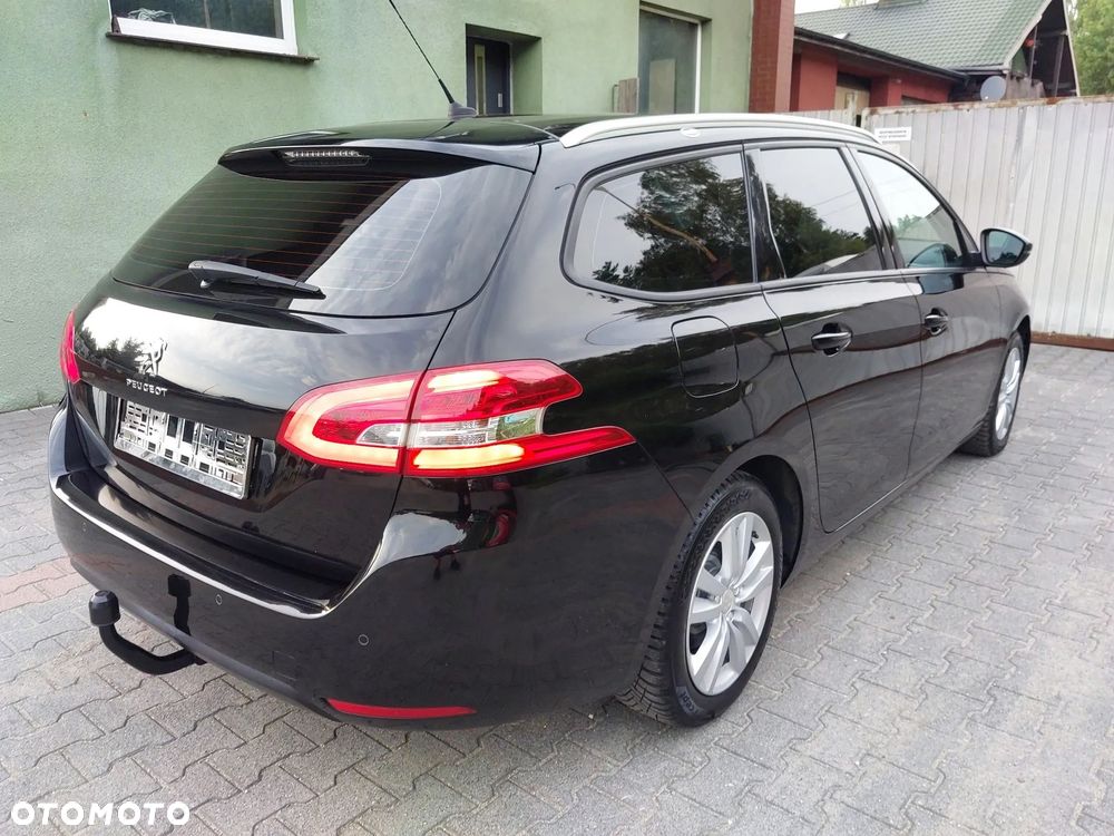 Peugeot 308 BlueHDi FAP 130 Stop & Start Allure - 18