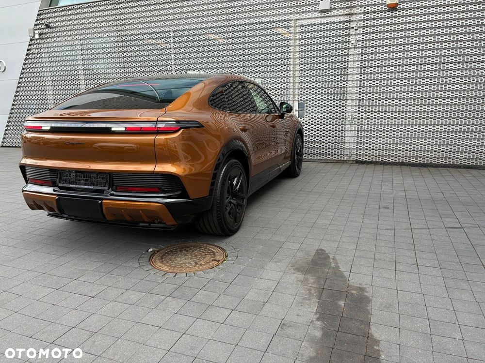 Porsche Cayenne - 10