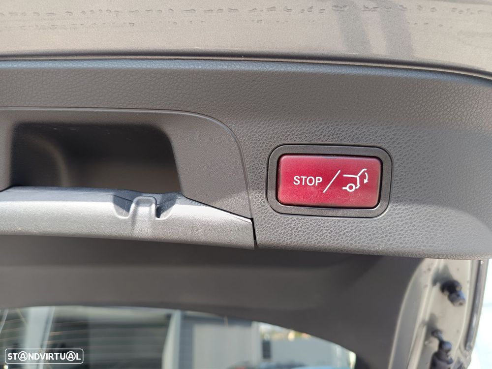 Porsche Macan S - 13