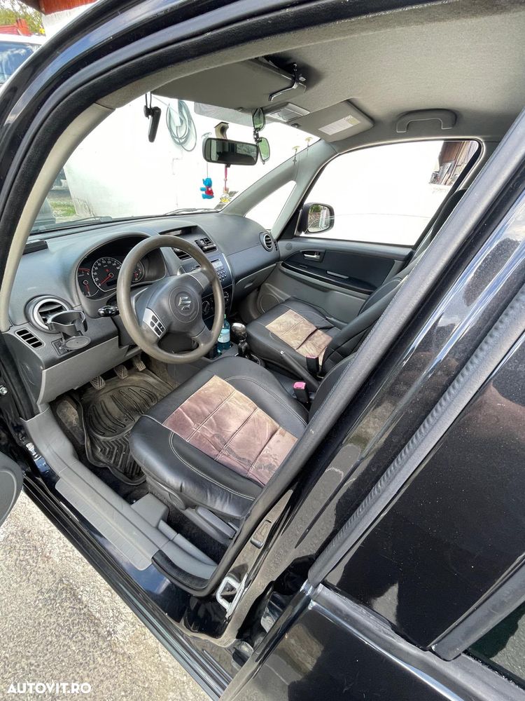 Suzuki SX4 1.5L GS - 2