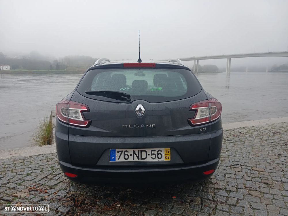 Renault Mégane Sport Tourer 1.5 dCi Dynamique CO2 Champion - 4