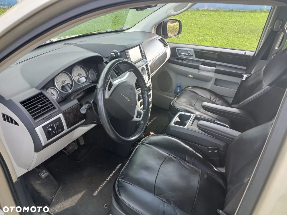 Chrysler Grand Voyager 2.8 CRD Limited - 23