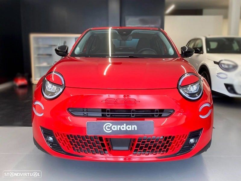 Fiat 600e 54 kWh (RED) - 3