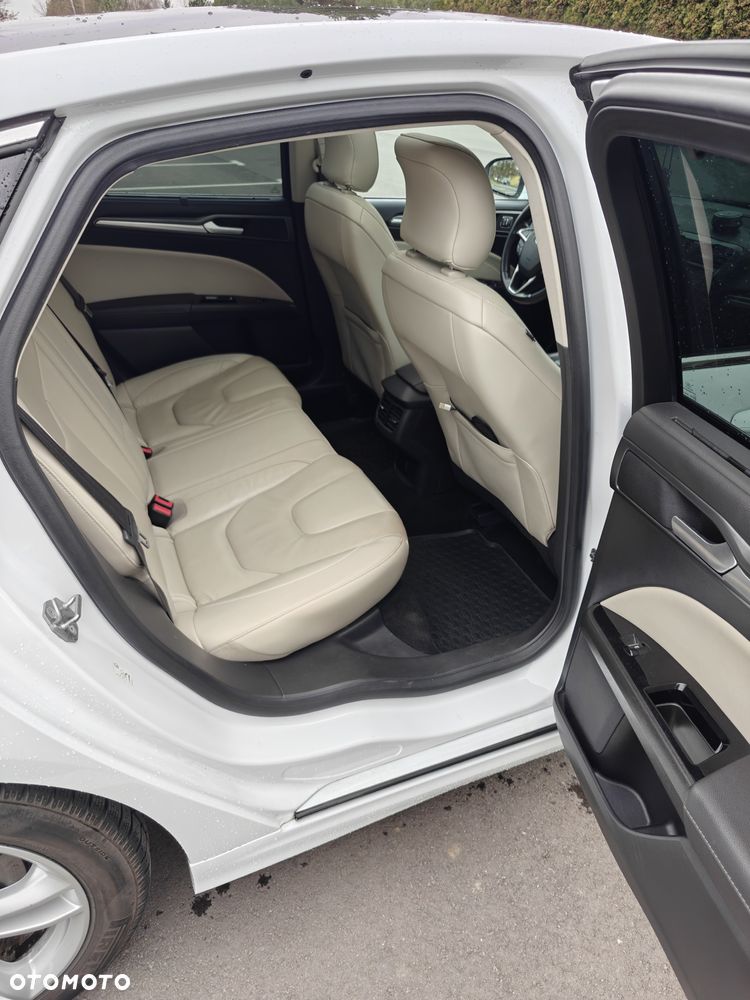 Ford Mondeo 1.5 EcoBoost Titanium - 19