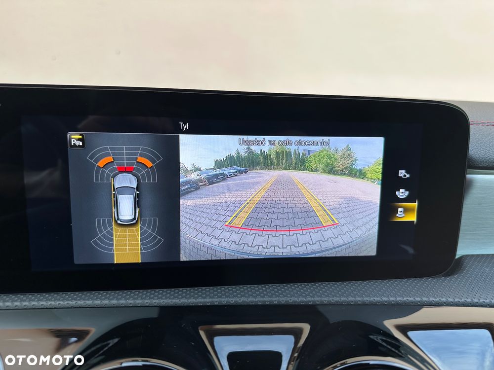 Mercedes-Benz CLA 180 d 8G-DCT AMG Line Advanced Plus - 29