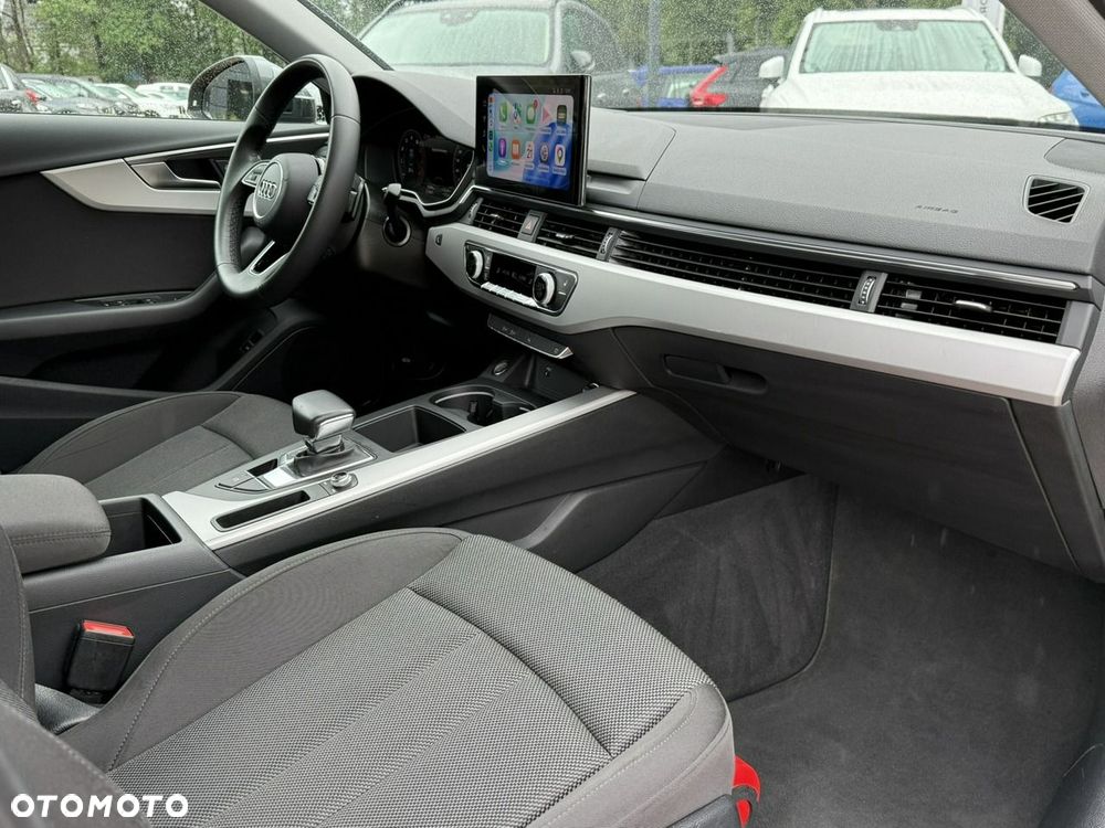Audi A4 Limousine 35 TFSI mHEV S Line S tronic - 19
