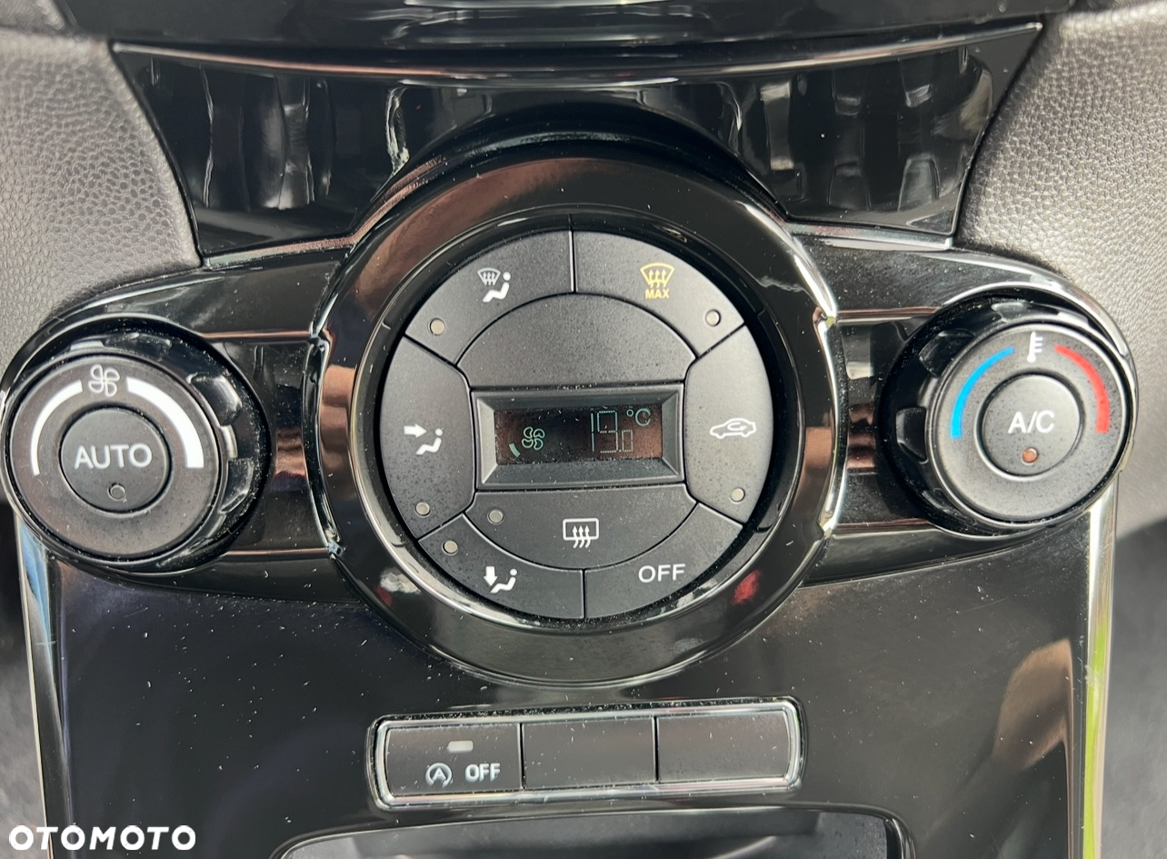 Ford Fiesta 1.0 EcoBoost Start-Stop Titanium - 10