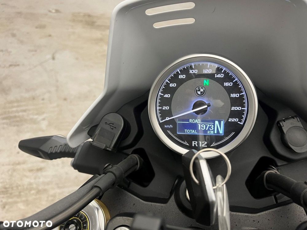 BMW R - 7