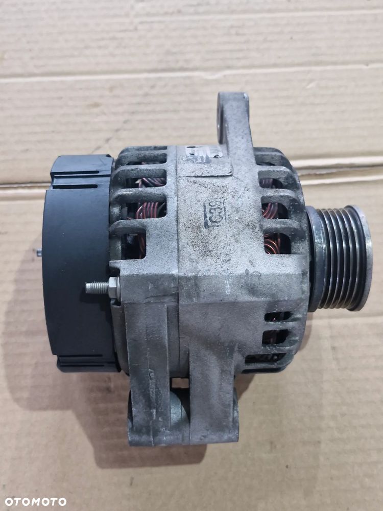 Alternator opel astra zafira 1.9 cdti