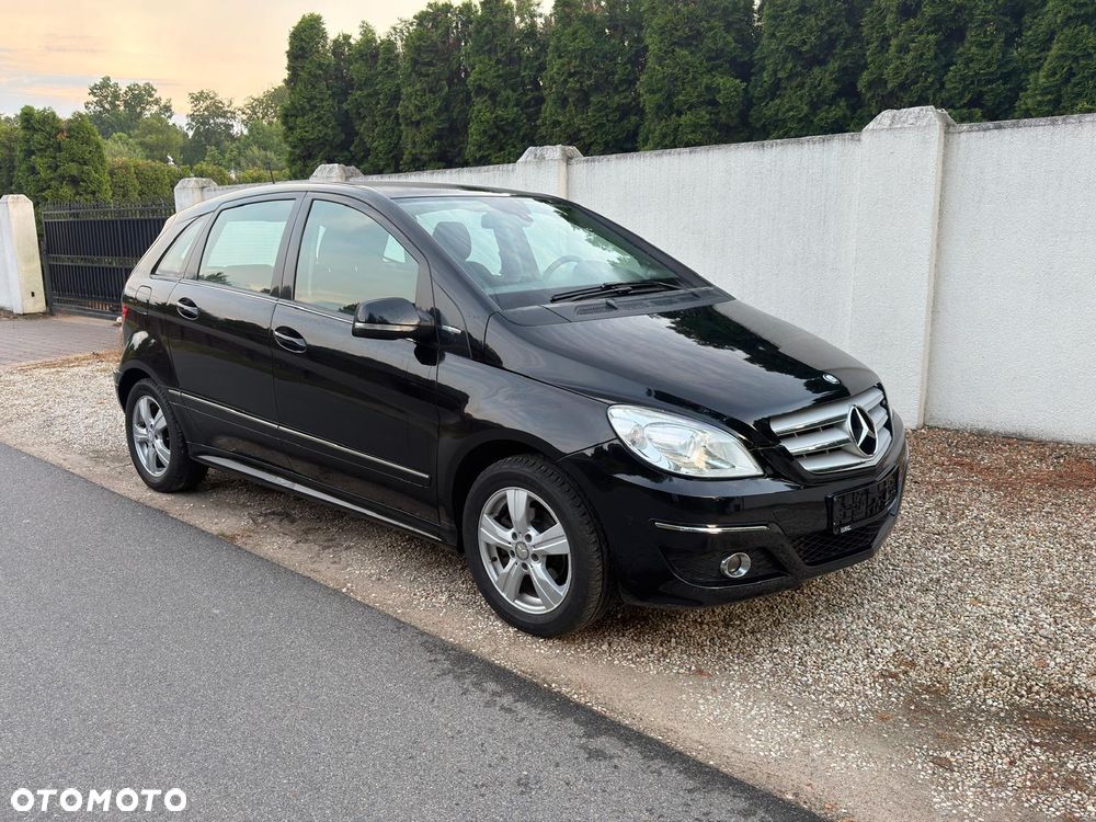 Mercedes-Benz Klasa B 150 BlueEFFICIENCY - 3