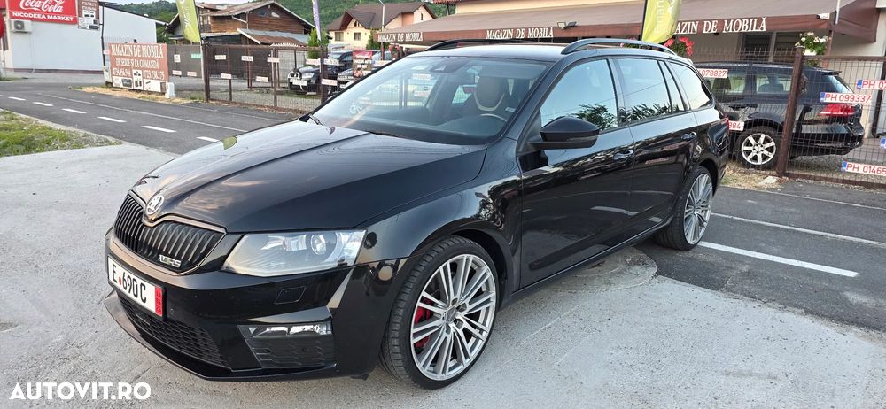 Skoda Octavia 2.0 TDI DSG RS - 1