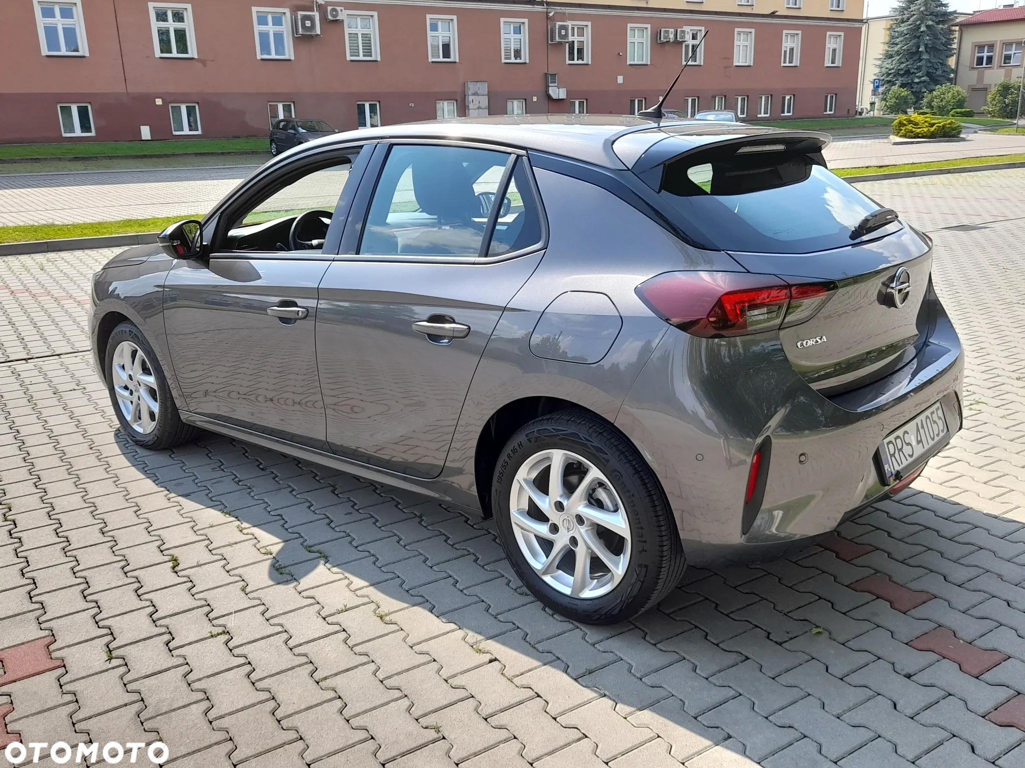 Opel Corsa 1.2 GS Line S&S - 4