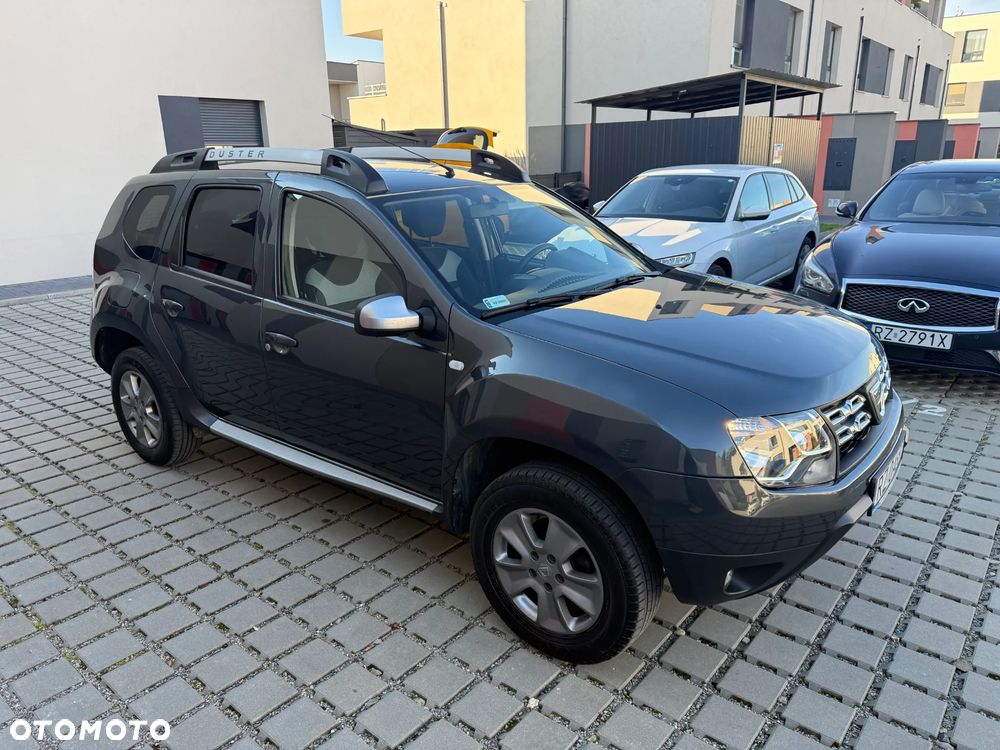 Dacia Duster 1.6 SCe Laureate S&S - 10