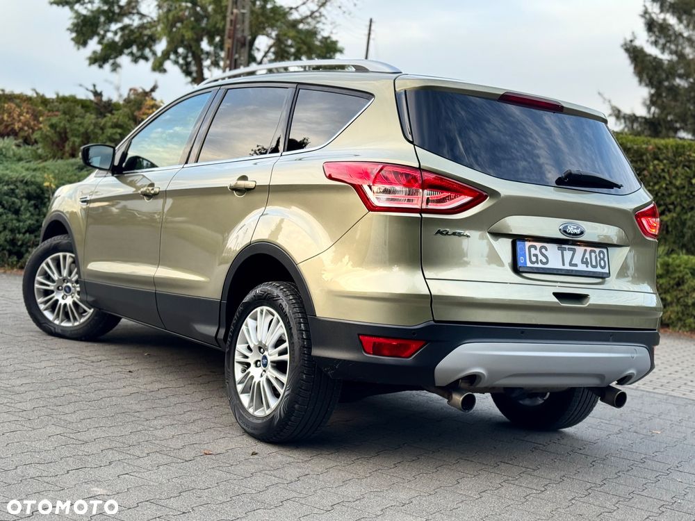 Ford Kuga 2.0 TDCi 4x4 Titanium - 23