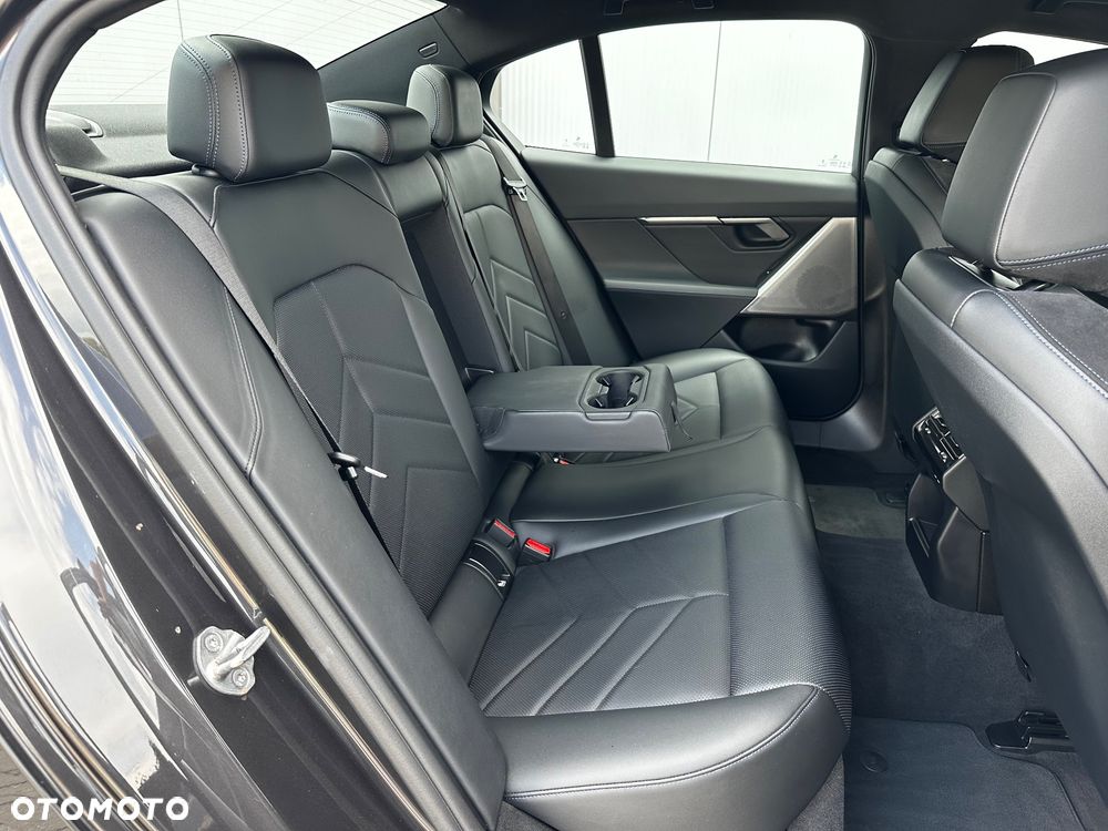 BMW Seria 5 - 17