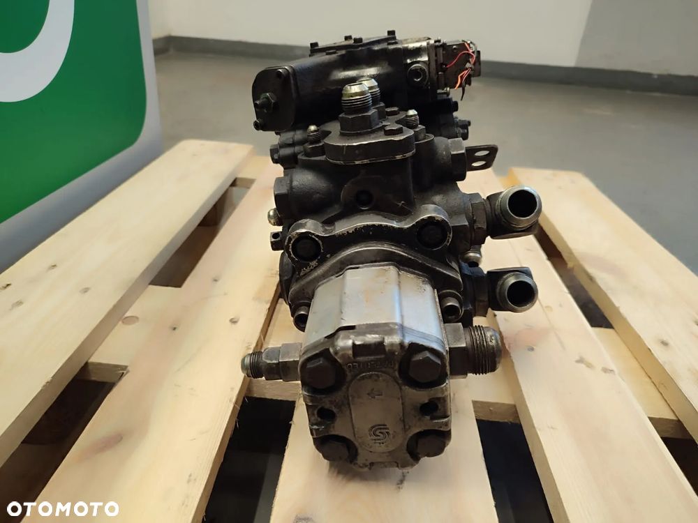 Elektrozawór SAUER MCV116A3204 MCV105C3023 JLG 660 - 5