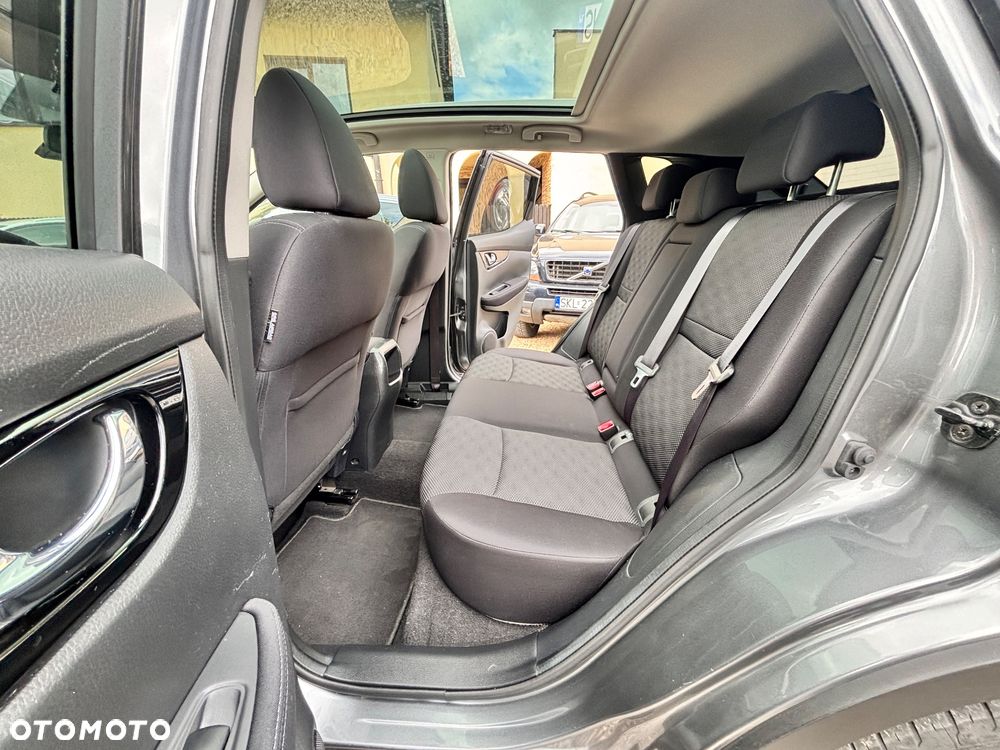 Nissan Qashqai 1.6 DIG-T N-Connecta - 9